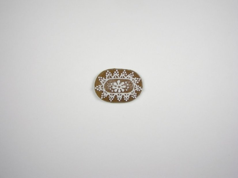 Vykrajovátko Ovál (4 cm) – moka č.1