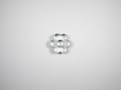 Vykrajovátko Kytička – Malá (se středem)