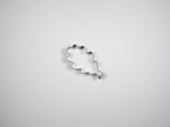 Vykrajovátko Dubový list (5,9×3 cm)