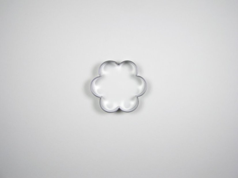 Vykrajovátko Kytička – Velká